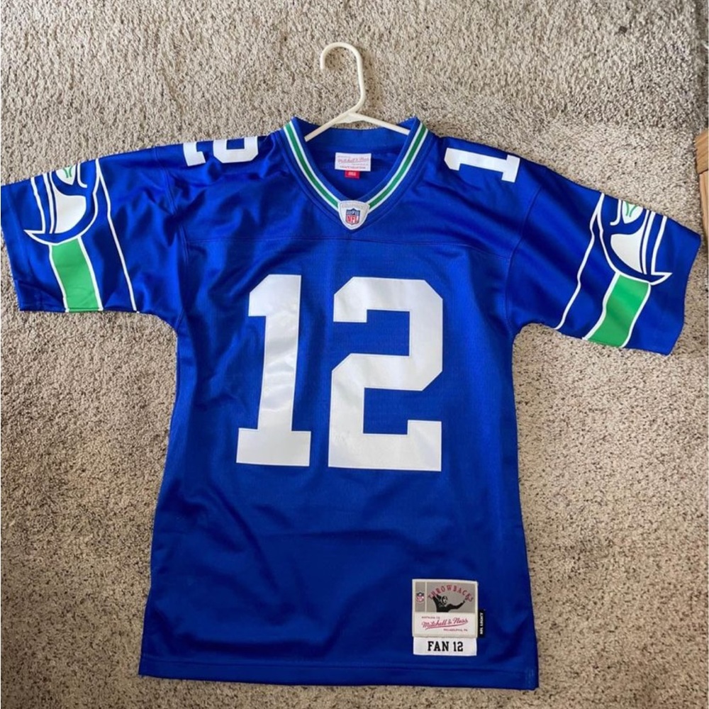 Signed Vintage Seattle Seahawks jersey